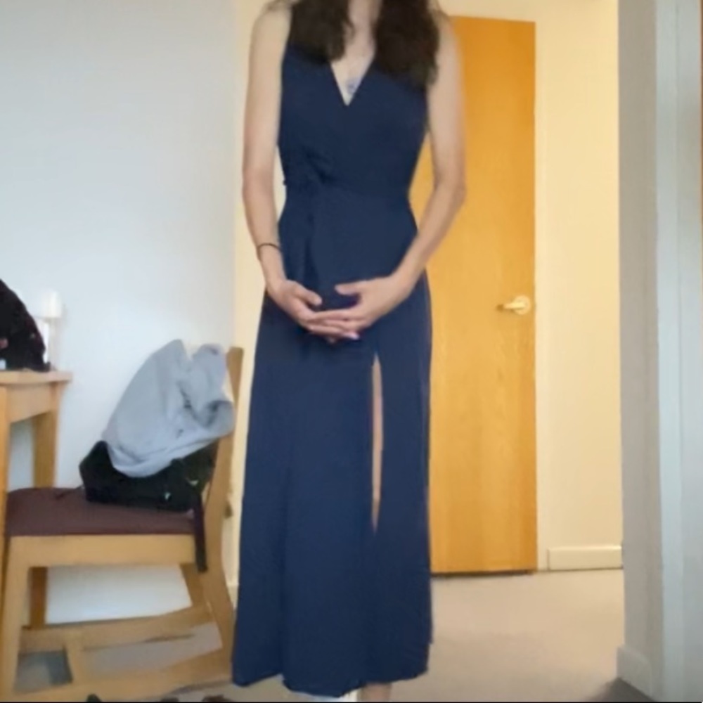 Soft navy maxi dress - Picture 2 of 8